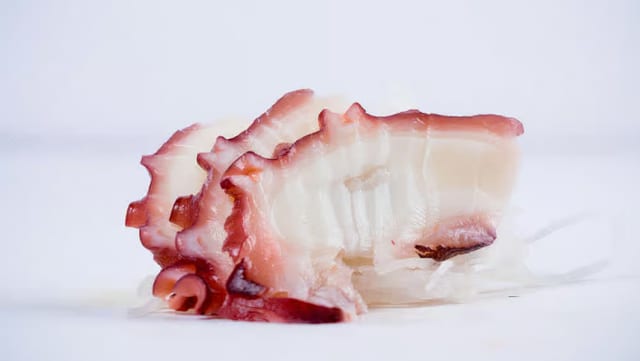 OCTOPUS SASHIMI.