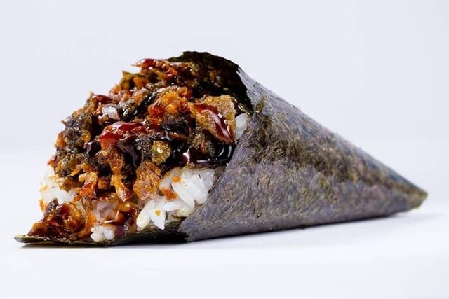 Temaki Salmon Skin.
