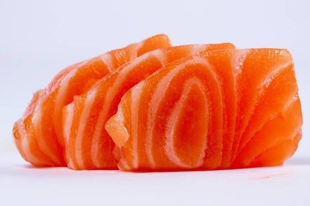 Salmon Sashimi*.