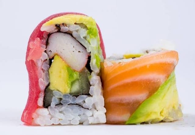 Rainbow Roll*.