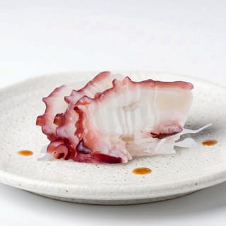 OCTOPUS SASHIMI